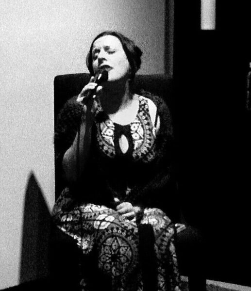Live at Pearl Sarah Gromko singing live at Pearl Wine in New Orleans